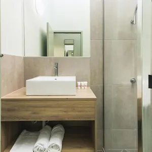 https://atherton-hotel.queenslandhotels.net