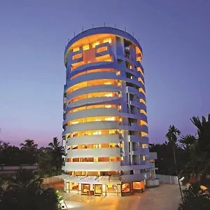 https://emarald-hotel-cochin.kerala-hotels.net