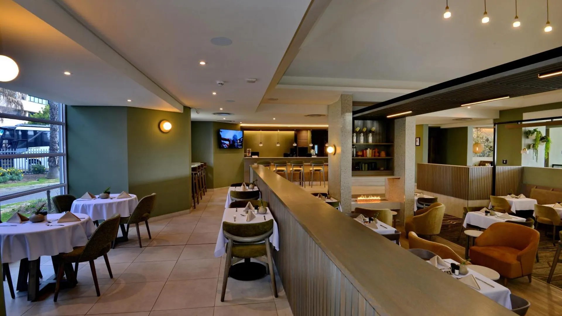 Town Lodge Bellville Hotel