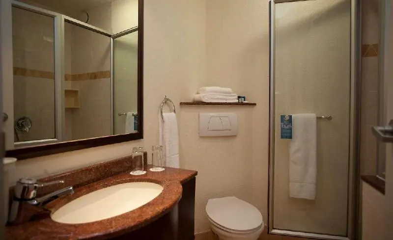 ** Hotel Town Lodge Bellville South Africa